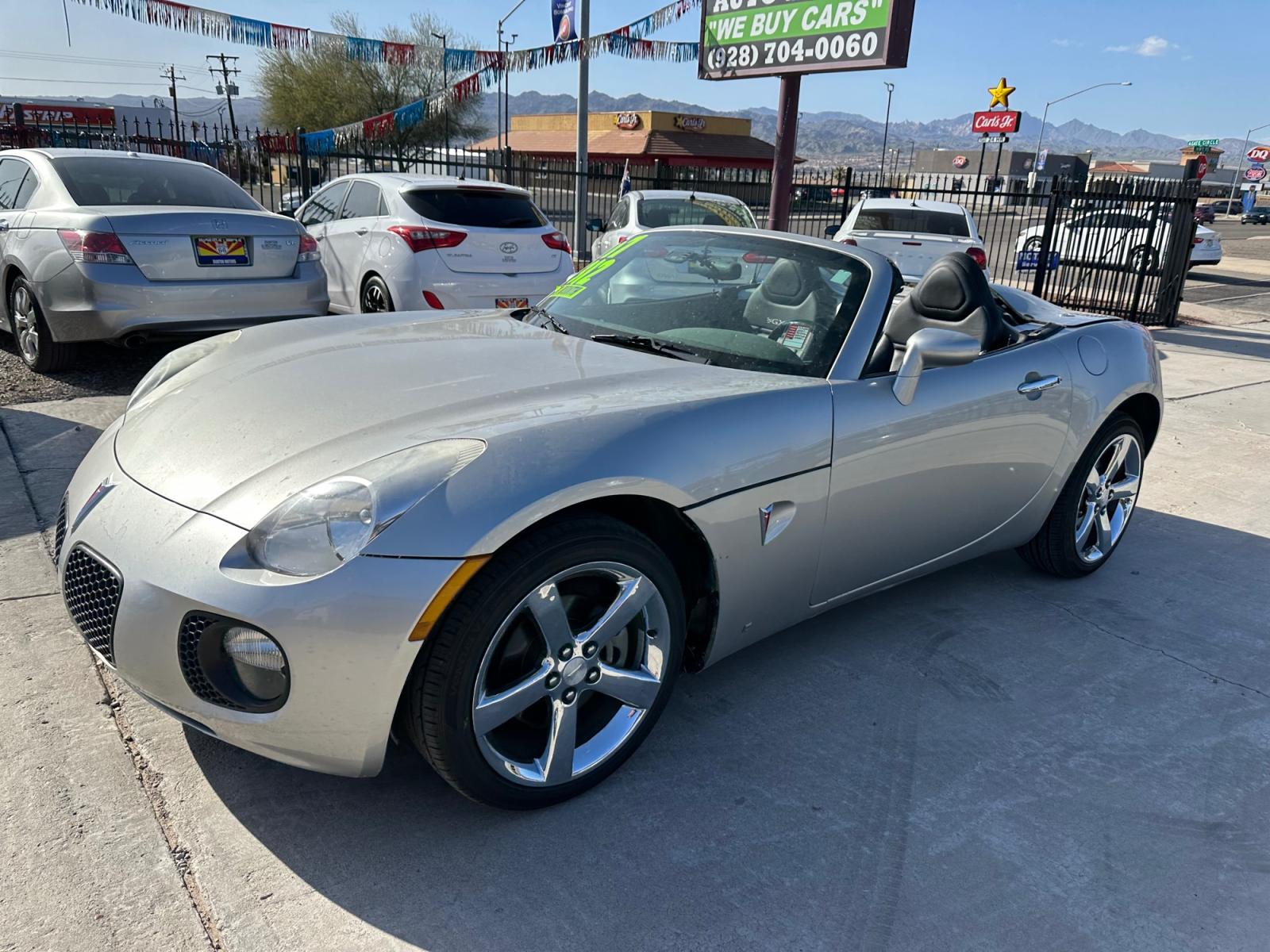 2007 Silver Pontiac Solstice GXP (1G2MG35X57Y) with an 2.0L L4 DOHC 16V TURBO engine, located at 2190 Hwy 95, Bullhead City, AZ, 86442, (928) 704-0060, 0.000000, 0.000000 - 2007 Pontiac Solstice GXP. only 44k miles. automatic. convertible. lots of fun to drive great gas mileage. - Photo #1