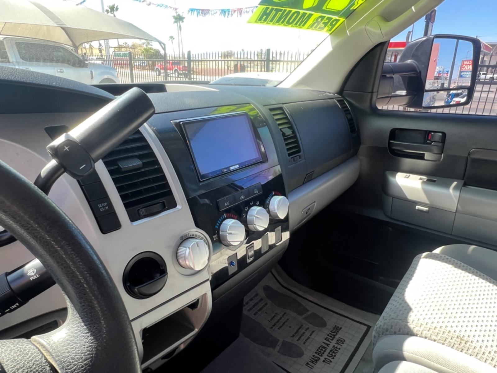 2008 Silver Toyota Tundra Base Double Cab 5.7L Long Bed 2WD (5TFSV54178X) with an 5.7L V8 DOHC 32V engine, 6-Speed Automatic transmission, located at 2190 Hwy 95, Bullhead City, AZ, 86442, (928) 704-0060, 0.000000, 0.000000 - 2008 Toyota Tundra Double cab long bed. 5. V8 . clean carfax. Arizona title. power windows locks. cold ac.bedliner. sliding rear window. runs and drives great. - Photo #6