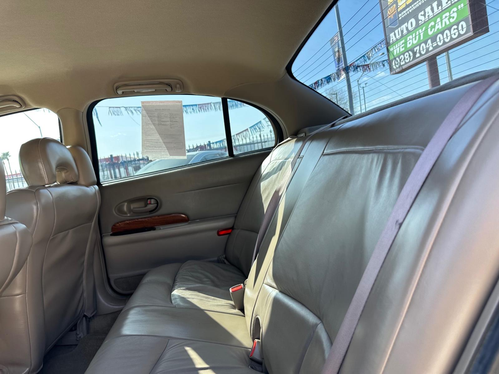 2000 Green Buick LeSabre Custom (1G4HP54KXYU) with an 3.8L V6 OHV 12V engine, 4-Speed Automatic Overdrive transmission, located at 2190 Hwy 95, Bullhead City, AZ, 86442, (928) 704-0060, 0.000000, 0.000000 - Photo #4