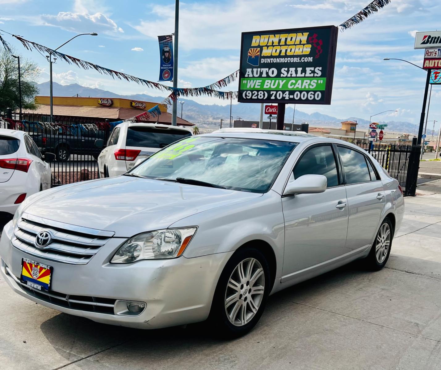 2006 Toyota Avalon Limited (4T1BK36B26U) with an 3.5L V6 DOHC 24V engine, 5-Speed Automatic Overdrive transmission, located at 2190 Hwy 95, Bullhead City, AZ, 86442, (928) 704-0060, 0.000000, 0.000000 - 2006 Toyota Avalon limited edition. leather moonroof, fully loaded 3.5 V6. free warranty. financing available. - Photo #13