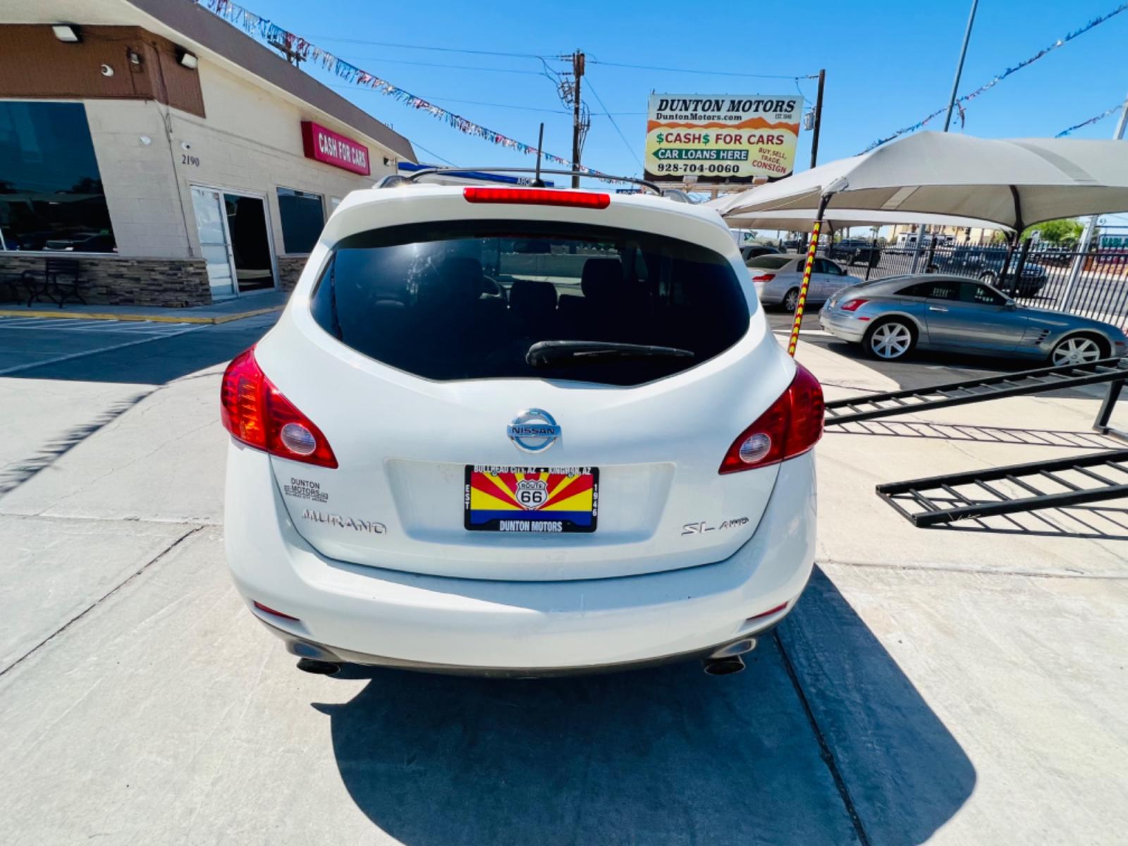 2009 White Nissan Murano , located at 2190 Hwy 95, Bullhead City, AZ, 86442, (928) 704-0060, 0.000000, 0.000000 - 2009 NIssan Murano all wheel drive. LE. leather . dual moonroof. fully loaded. 123k. New tires. Free warranty. In house financing available. - Photo #1