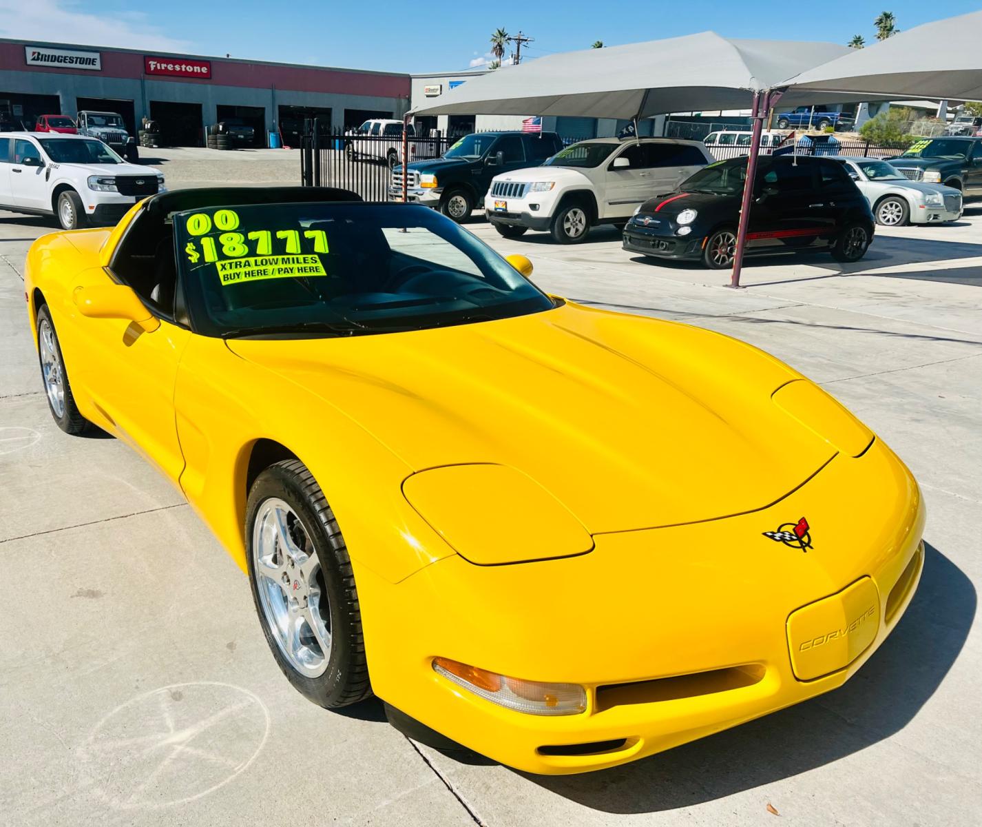 2000 Yellow Chevrolet Corvette Coupe (1G1YY22G7Y5) with an 5.7L V8 OHV 16V engine, located at 2190 Hwy 95, Bullhead City, AZ, 86442, (928) 704-0060, 0.000000, 0.000000 - 2000 Chevrolet Corvette Coupe. 84k miles. Always garaged. 2 owner clean carfax. Michelin tires. In excellent condition. - Photo #20