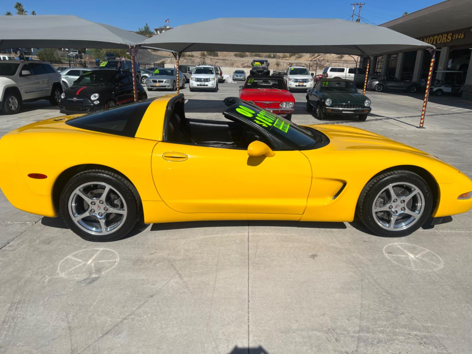2000 Yellow Chevrolet Corvette Coupe (1G1YY22G7Y5) with an 5.7L V8 OHV 16V engine, located at 2190 Hwy 95, Bullhead City, AZ, 86442, (928) 704-0060, 0.000000, 0.000000 - 2000 Chevrolet Corvette Coupe. 84k miles. Always garaged. 2 owner clean carfax. Michelin tires. In excellent condition. - Photo #21