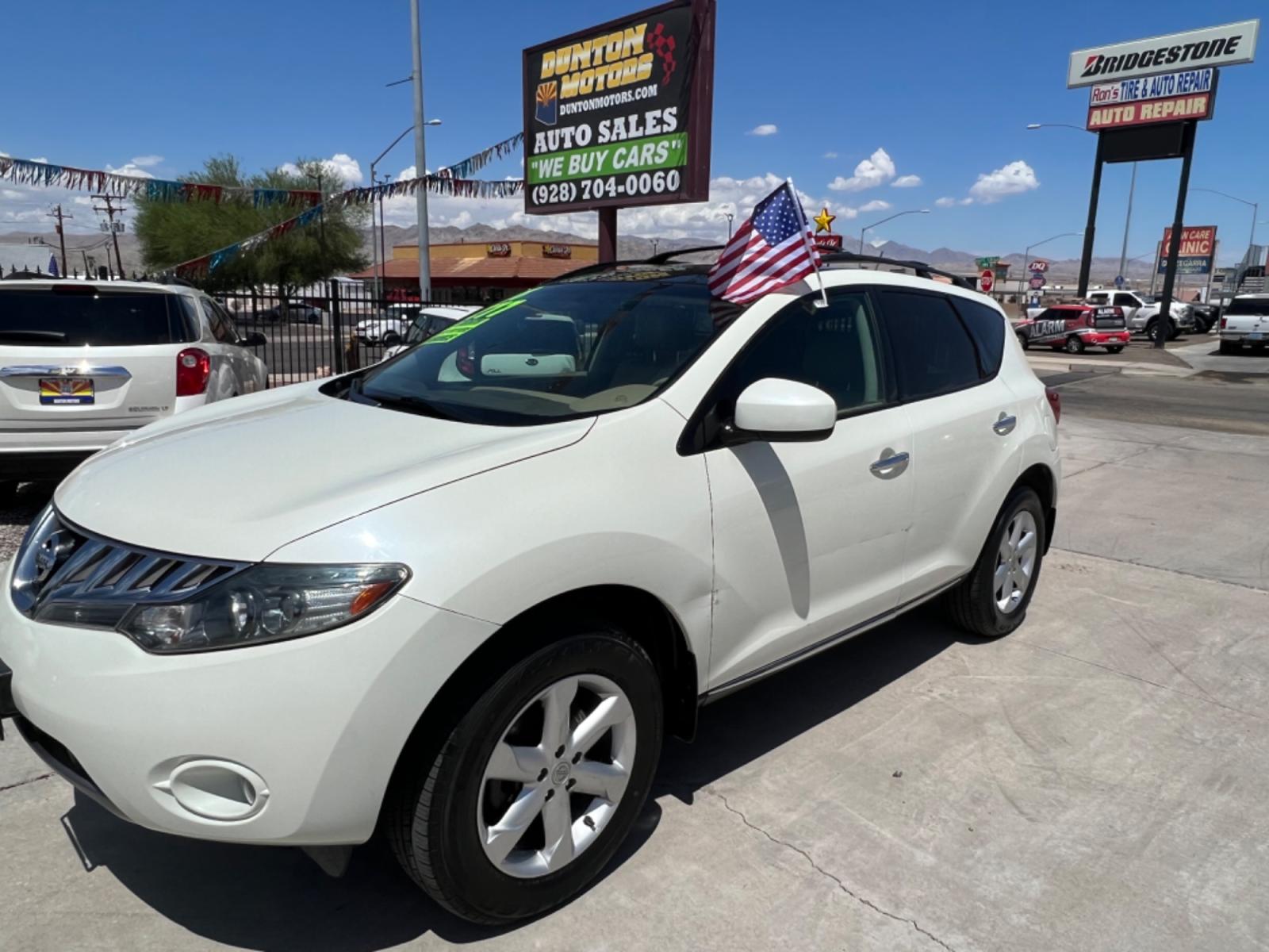 2009 White Nissan Murano , located at 2190 Hwy 95, Bullhead City, AZ, 86442, (928) 704-0060, 0.000000, 0.000000 - 2009 Nissan Murano. All Wheel Drive. Leather, dual panoramic moonroofs, backup camera. heated seats. In-house financing available. We finance. Buy Here Pay Here. 127242 miles. 3.5 V6. - Photo #2