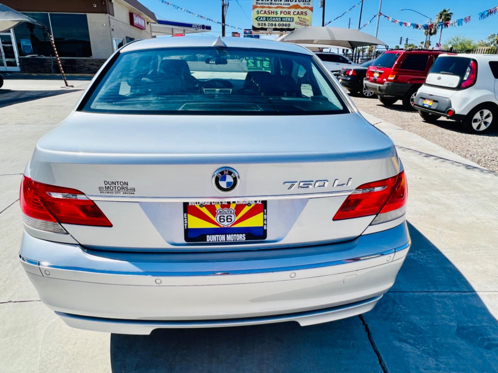 2008 Silver BMW 750i , located at 2190 Hwy 95, Bullhead City, AZ, 86442, (928) 704-0060, 0.000000, 0.000000 - 2008 bmw 750i. 100k miles . Free warranty . Free CARFAX . New tires . Engine replaced 8/2022 . Runs and drives great . Top of the line bmw . Leather , moonroof , loaded . Financing available - Photo #5