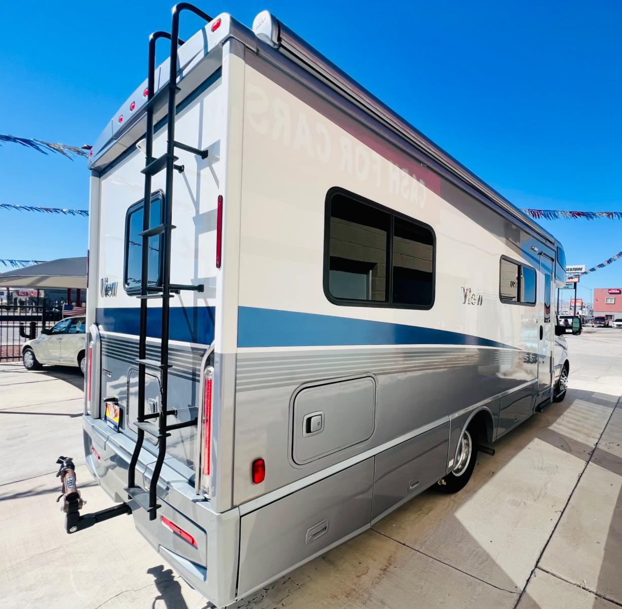 2021 White Winnebago View , located at 2190 Hwy 95, Bullhead City, AZ, 86442, (928) 704-0060, 0.000000, 0.000000 - 2021 Winnebago view . Mercedes Benz diesel . Only 4300 miles . Clear title . Electric slide . Diesel generator with 8 hours . Solar charging system . Bluetooth . Navigation . Super clean - Photo #4