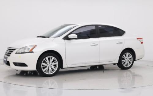 2013 Nissan Sentra S automatic loaded. 
