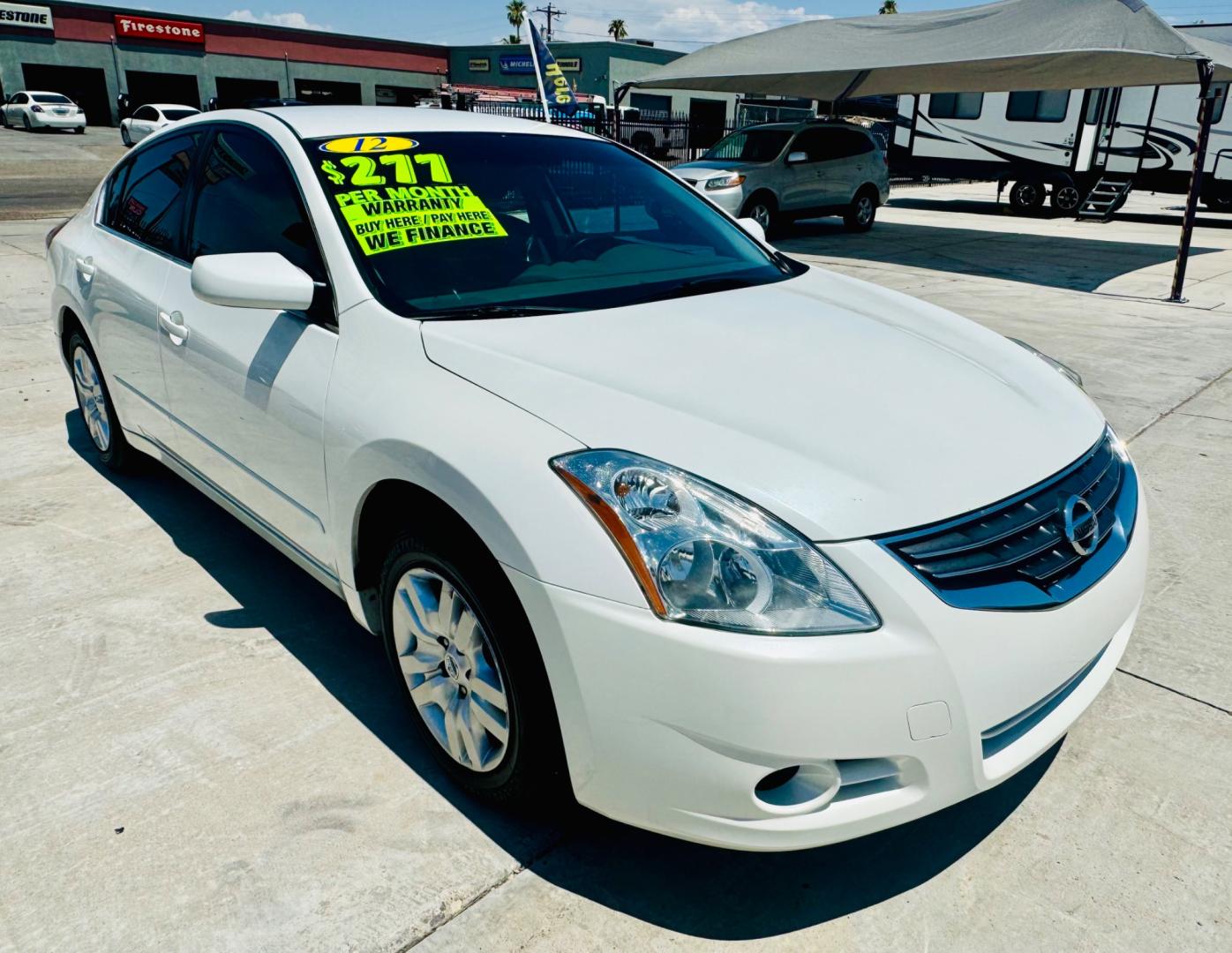 2012 White Nissan Altima (1N4AL2AP0CC) , located at 2190 Hwy 95, Bullhead City, AZ, 86442, (928) 704-0060, 0.000000, 0.000000 - Photo#0