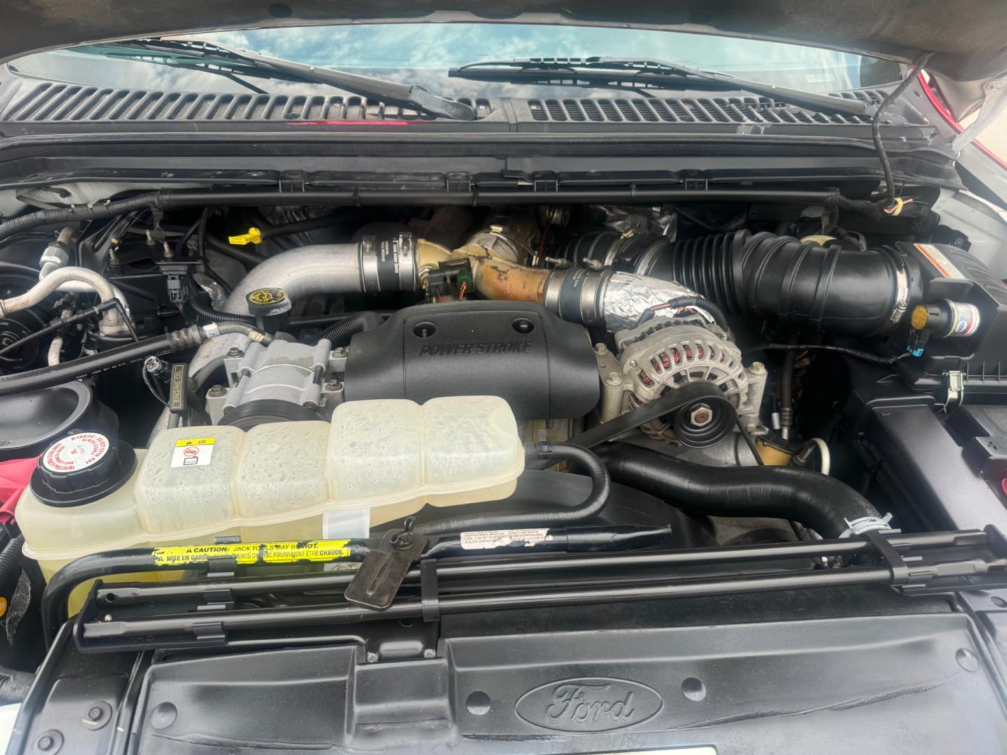 2002 Ford F250 , located at 2190 Hwy 95, Bullhead City, AZ, 86442, (928) 704-0060, 0.000000, 0.000000 - On consignment 2002 ford f250 Crew cab short bed 7.3 diesel 4x4 . Banks power system . Lots of extras . Leather loaded - Photo#9