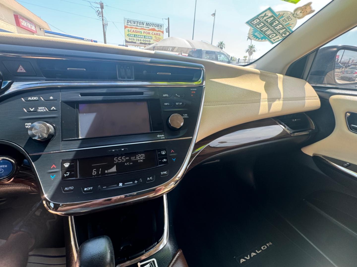 2013 Red Toyota Avalon (4T1BD1EB8DU) , located at 2190 Hwy 95, Bullhead City, AZ, 86442, (928) 704-0060, 0.000000, 0.000000 - 1 owner. immaculate. financing available on approved credit. . 2013 toyota Avalon Hybrid Premium XLE. free and clear title. on consignment. - Photo#14
