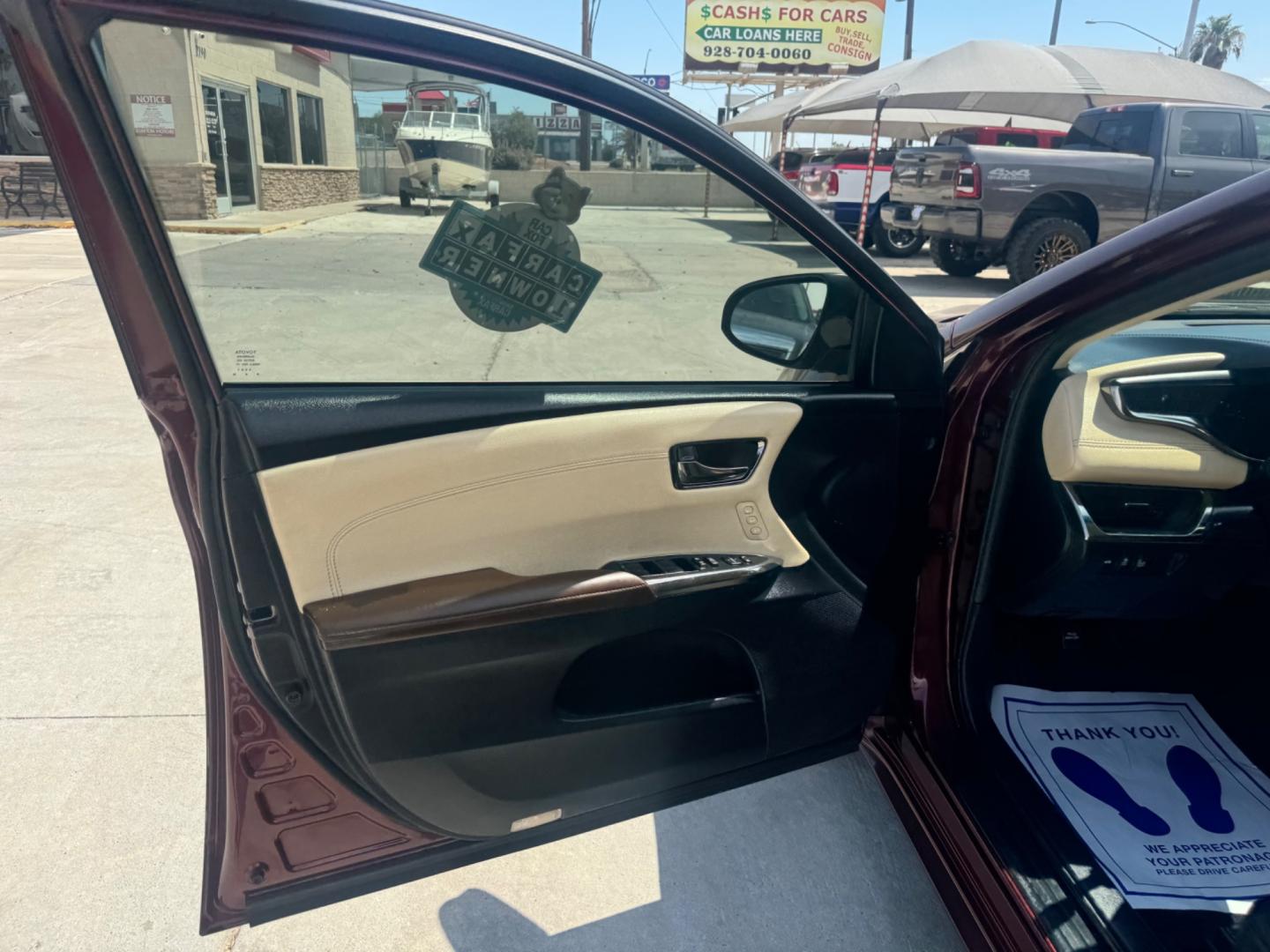 2013 Red Toyota Avalon (4T1BD1EB8DU) , located at 2190 Hwy 95, Bullhead City, AZ, 86442, (928) 704-0060, 0.000000, 0.000000 - 1 owner. immaculate. financing available on approved credit. . 2013 toyota Avalon Hybrid Premium XLE. free and clear title. on consignment. - Photo#6