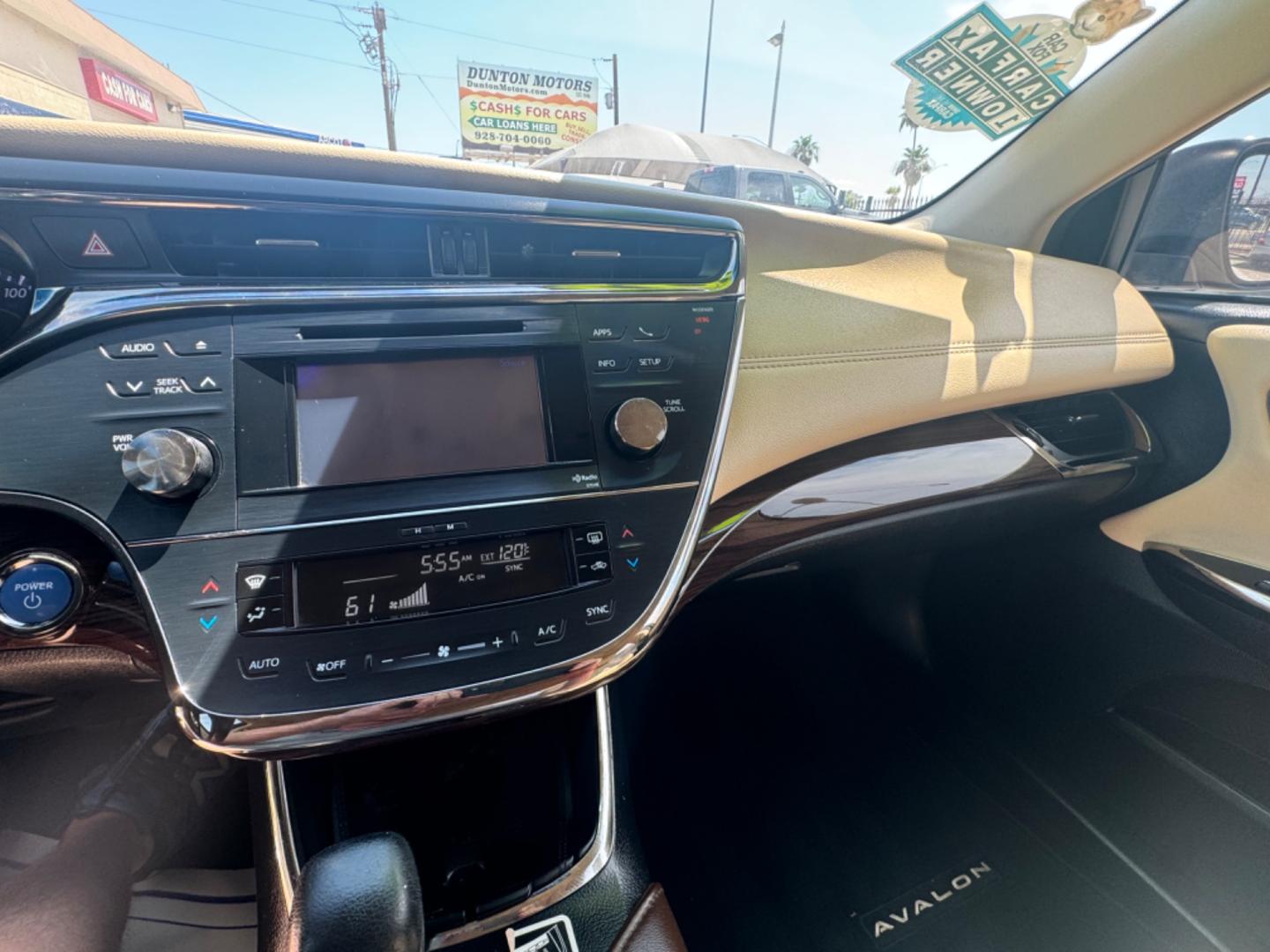 2013 Red Toyota Avalon (4T1BD1EB8DU) , located at 2190 Hwy 95, Bullhead City, AZ, 86442, (928) 704-0060, 0.000000, 0.000000 - 1 owner. immaculate. financing available on approved credit. . 2013 toyota Avalon Hybrid Premium XLE. free and clear title. on consignment. - Photo#15