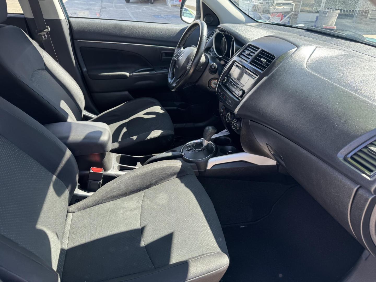 2014 blue Mitsubishi Outlander Sport ES AWC (4A4AR3AUXEE) with an 2.0L L4 DOHC 16V engine, Continuously Variable Transmission transmission, located at 2190 Hwy 95, Bullhead City, AZ, 86442, (928) 704-0060, 0.000000, 0.000000 - 2014 Mitsubishi Outlander sport. all wheel drive. free warranty. free carfax. completely serviced. IN house financing available. buy here pay here. we finance. - Photo#7