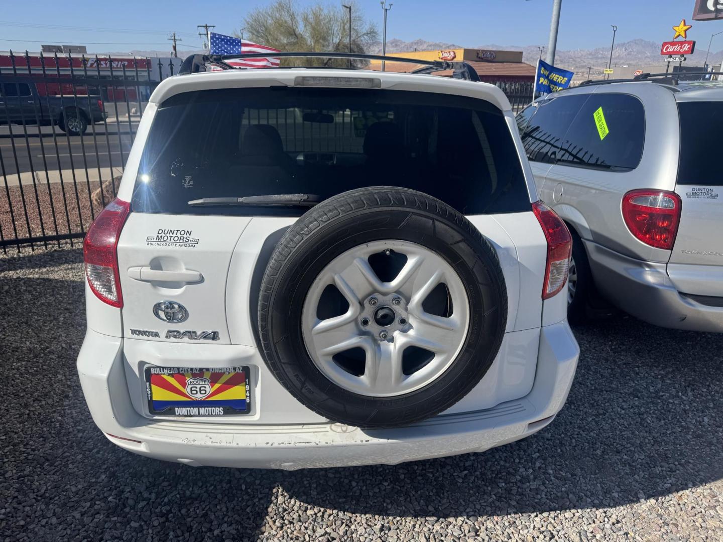 2007 Toyota RAV4 Base V6 2WD (JTMZK33V076) with an 3.5L V6 DOHC 24V engine, 5-Speed Automatic Overdrive transmission, located at 2190 Hwy 95, Bullhead City, AZ, 86442, (928) 704-0060, 0.000000, 0.000000 - *1 owner. - Photo#6