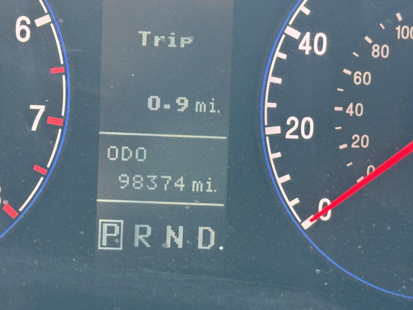 2008 Ming Blue Hyundai Azera Limited (KMHFC46F88A) with an 3.8L V6 DOHC 24V engine, 5-Speed Automatic Overdrive transmission, located at 2190 Hwy 95, Bullhead City, AZ, 86442, (928) 704-0060, 0.000000, 0.000000 - Photo#5