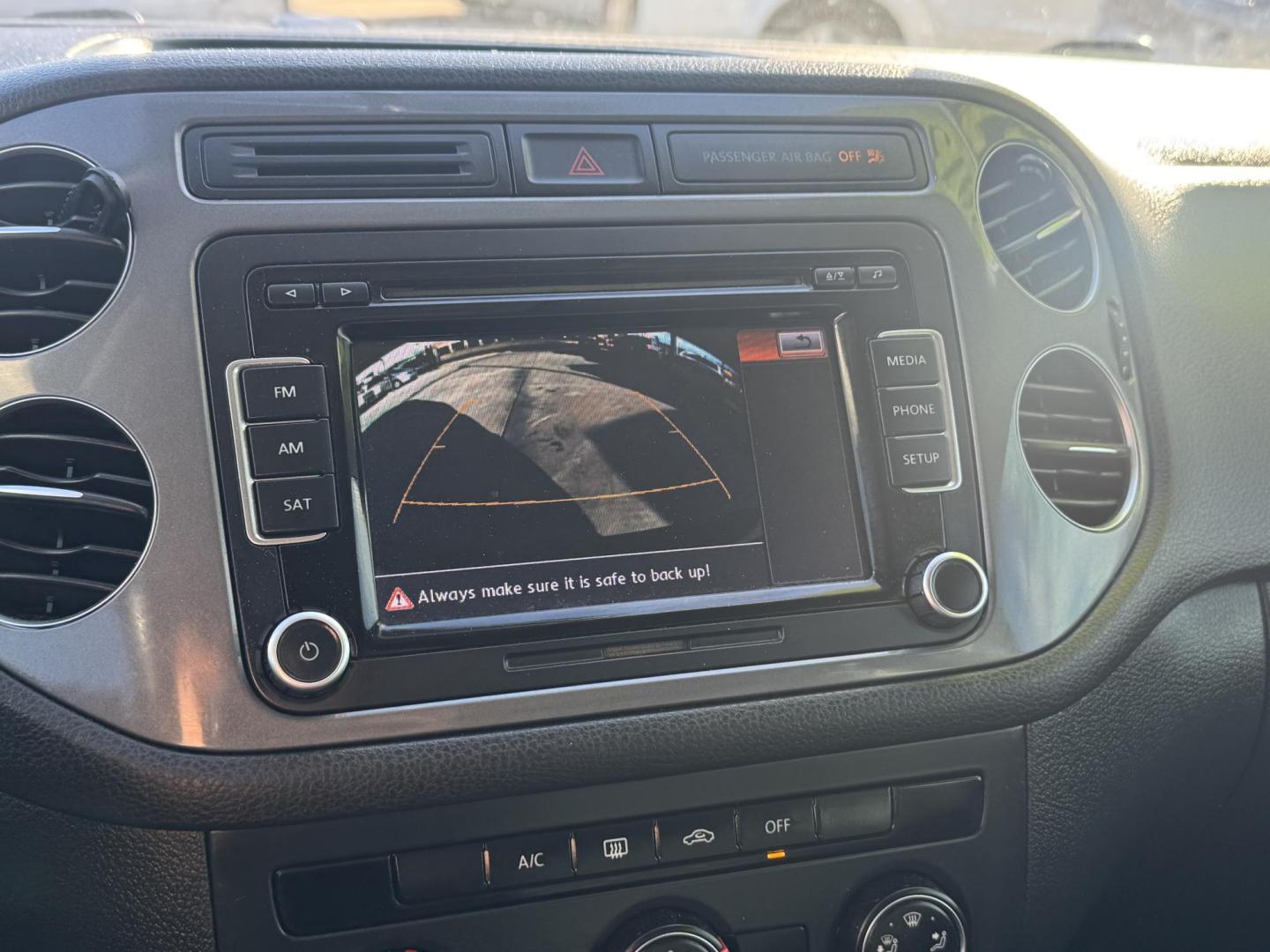 2015 Volkswagen Tiguan S (WVGAV7AX6FW) with an 2.0L L4 DOHC 16V TURBO engine, 6-Speed Automatic transmission, located at 2190 Hwy 95, Bullhead City, AZ, 86442, (928) 704-0060, 0.000000, 0.000000 - Photo#7