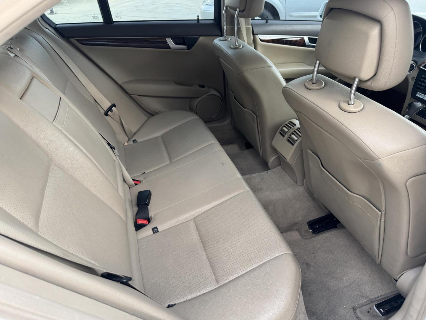 2013 White /Tan Mercedes-Benz C-Class C250 Sport Sedan (WDDGF4HBXDR) with an 3.0L V6 DOHC 16V engine, 7-Speed Automatic transmission, located at 2190 Hwy 95, Bullhead City, AZ, 86442, (928) 704-0060, 0.000000, 0.000000 - 2013 Mercedes Benz C250. Only 82k miles . Custom stereo fresh window tint . , moonroof . Backup camera . Navigation. . Free warranty . Free CARFAX . In house financing - Photo#2