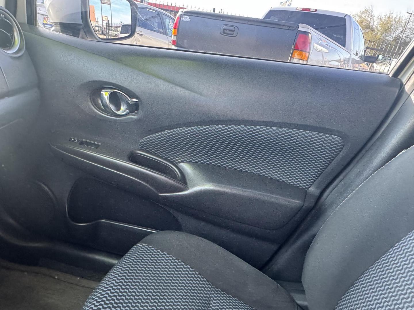 2016 Silver Nissan Versa Note S , located at 2190 Hwy 95, Bullhead City, AZ, 86442, (928) 704-0060, 0.000000, 0.000000 - 2016 Nissan Versa Note S . 91 k miles new tires . Free warranty. We finance . Cold ac . Great gas mileage. Bluetooth backup camera . Loaded - Photo#7
