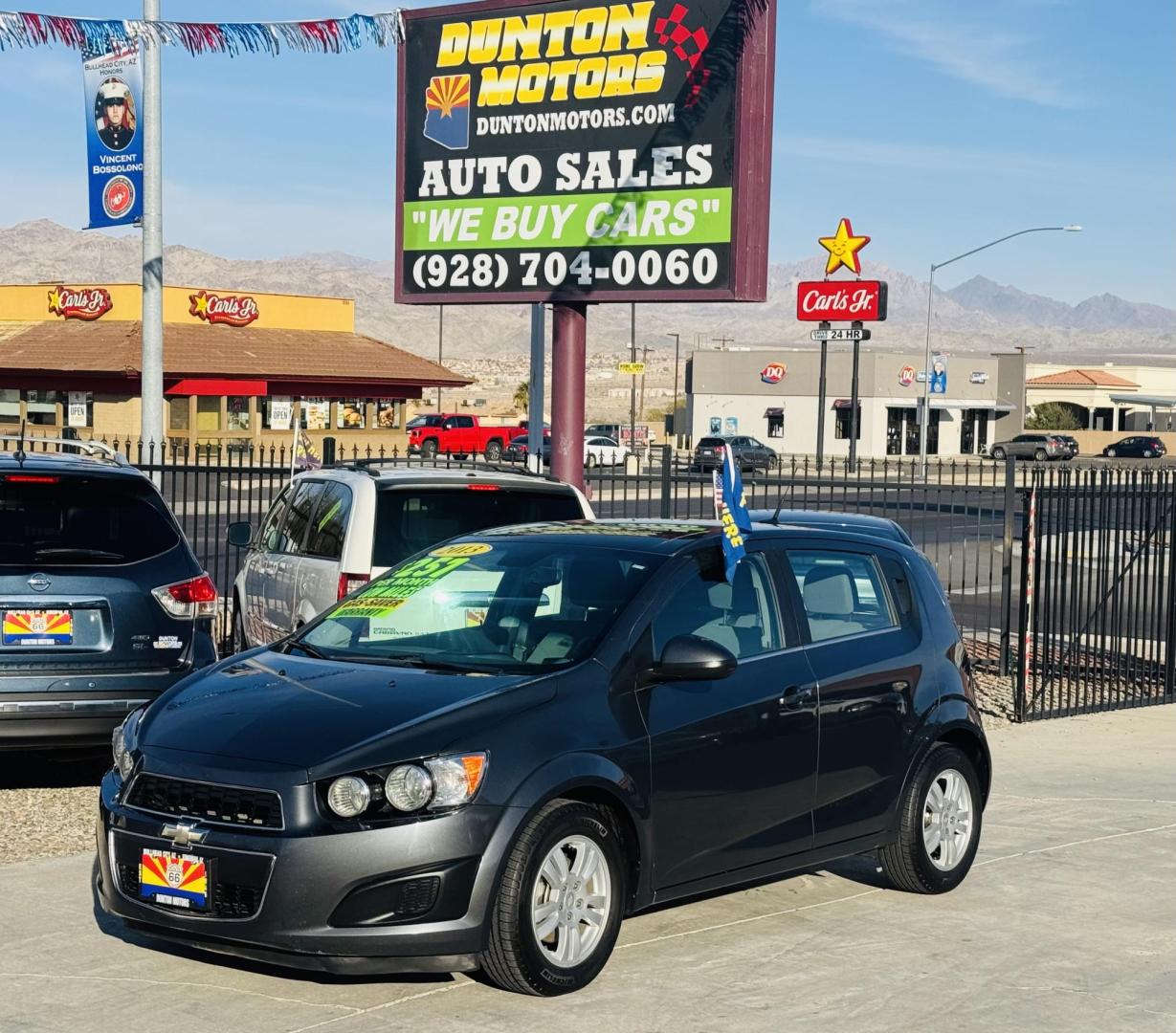 2013 grey Chevrolet Sonic LT Auto 5-Door (1G1JC6SG4D4) with an 1.8L L4 DOHC 24V engine, 6-Speed Automatic transmission, located at 2190 Hwy 95, Bullhead City, AZ, 86442, (928) 704-0060, 0.000000, 0.000000 - Photo#3