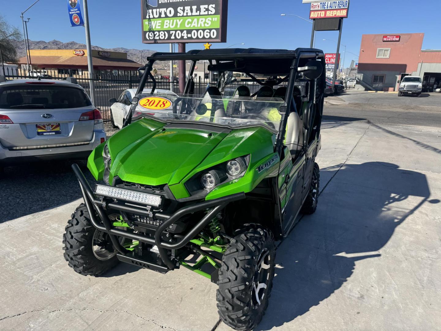 2018 green Kawasaki Teryx - (JKBRTCG12JB) , located at 2190 Hwy 95, Bullhead City, AZ, 86442, (928) 704-0060, 0.000000, 0.000000 - 1 owner lots of extras. hard top rear spare mount and carrier. 3 rear seats. seats 5. always garaged. - Photo#4