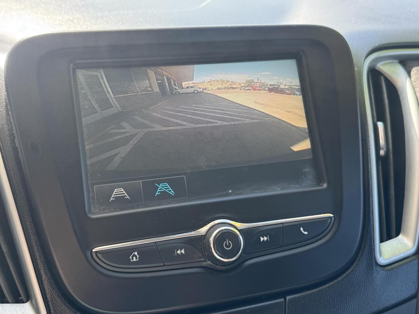 2018 blue Chevrolet Malibu LS (1G1ZB5ST2JF) with an 1.5L L4 DOHC 16V engine, 6A transmission, located at 2190 Hwy 95, Bullhead City, AZ, 86442, (928) 704-0060, 0.000000, 0.000000 - 2018 Malibu LA. 1 owner . Only 52k miles . We finance . Free warranty - Photo#9