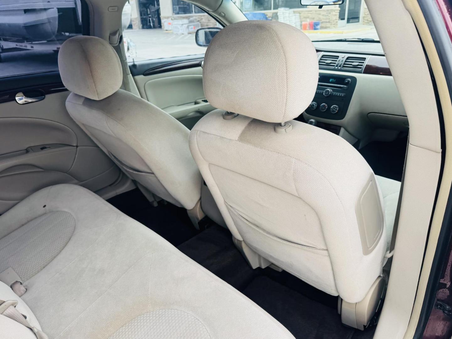 2007 Burgundy Buick Lucerne CX (1G4HP57257U) with an 3.8L V6 OHV 12V engine, 4-Speed Automatic Overdrive transmission, located at 2190 Hwy 95, Bullhead City, AZ, 86442, (928) 704-0060, 0.000000, 0.000000 - 2007 Buick Lucerne CX.3.8 V6. automatic , power windows locks, ice cold a/c. Brand new tires. completely serviced. Clean carfax . Arizona title. Free warranty. In house financing. - Photo#3