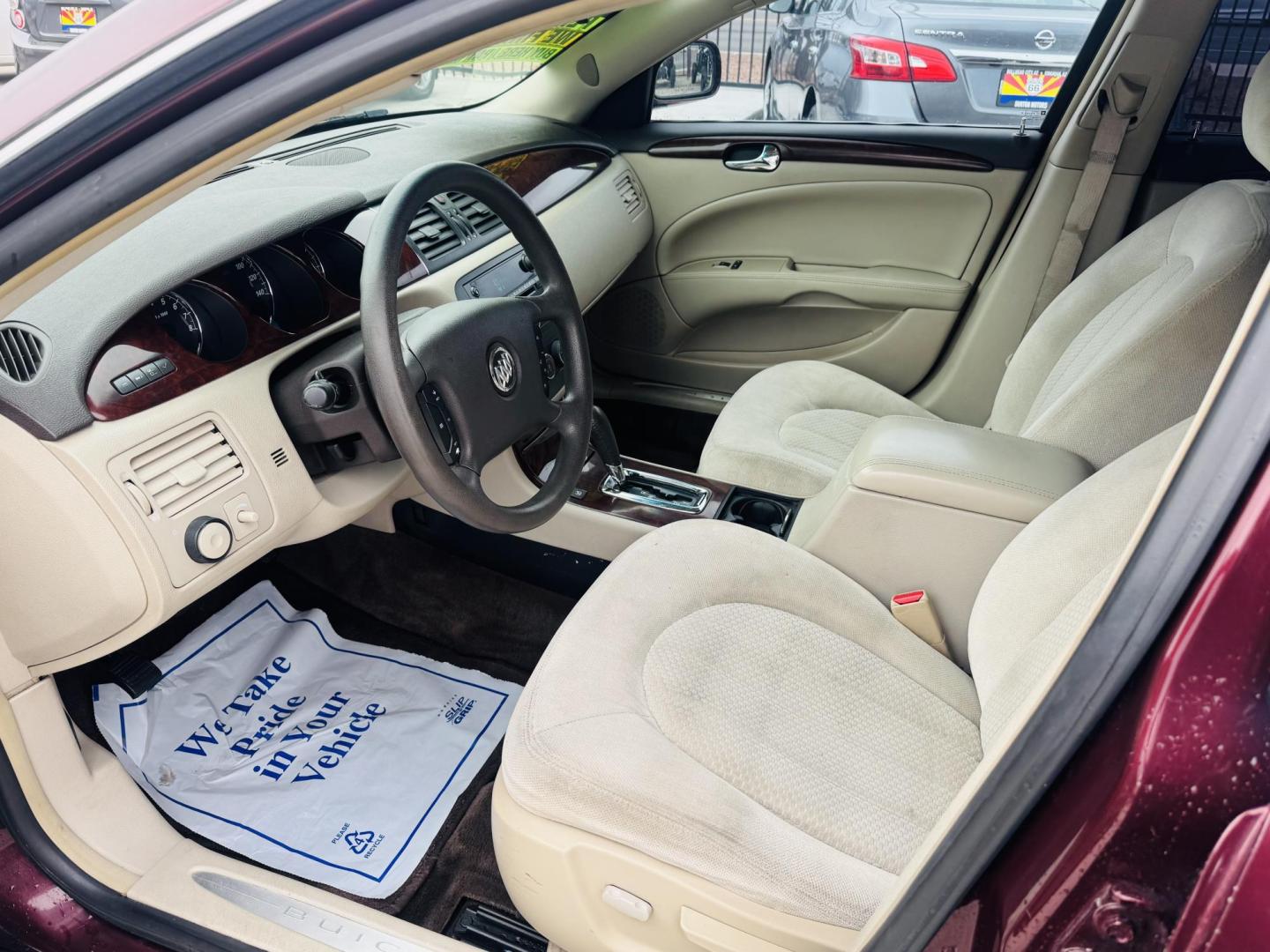2007 Burgundy Buick Lucerne CX (1G4HP57257U) with an 3.8L V6 OHV 12V engine, 4-Speed Automatic Overdrive transmission, located at 2190 Hwy 95, Bullhead City, AZ, 86442, (928) 704-0060, 0.000000, 0.000000 - 2007 Buick Lucerne CX.3.8 V6. automatic , power windows locks, ice cold a/c. Brand new tires. completely serviced. Clean carfax . Arizona title. Free warranty. In house financing. - Photo#7