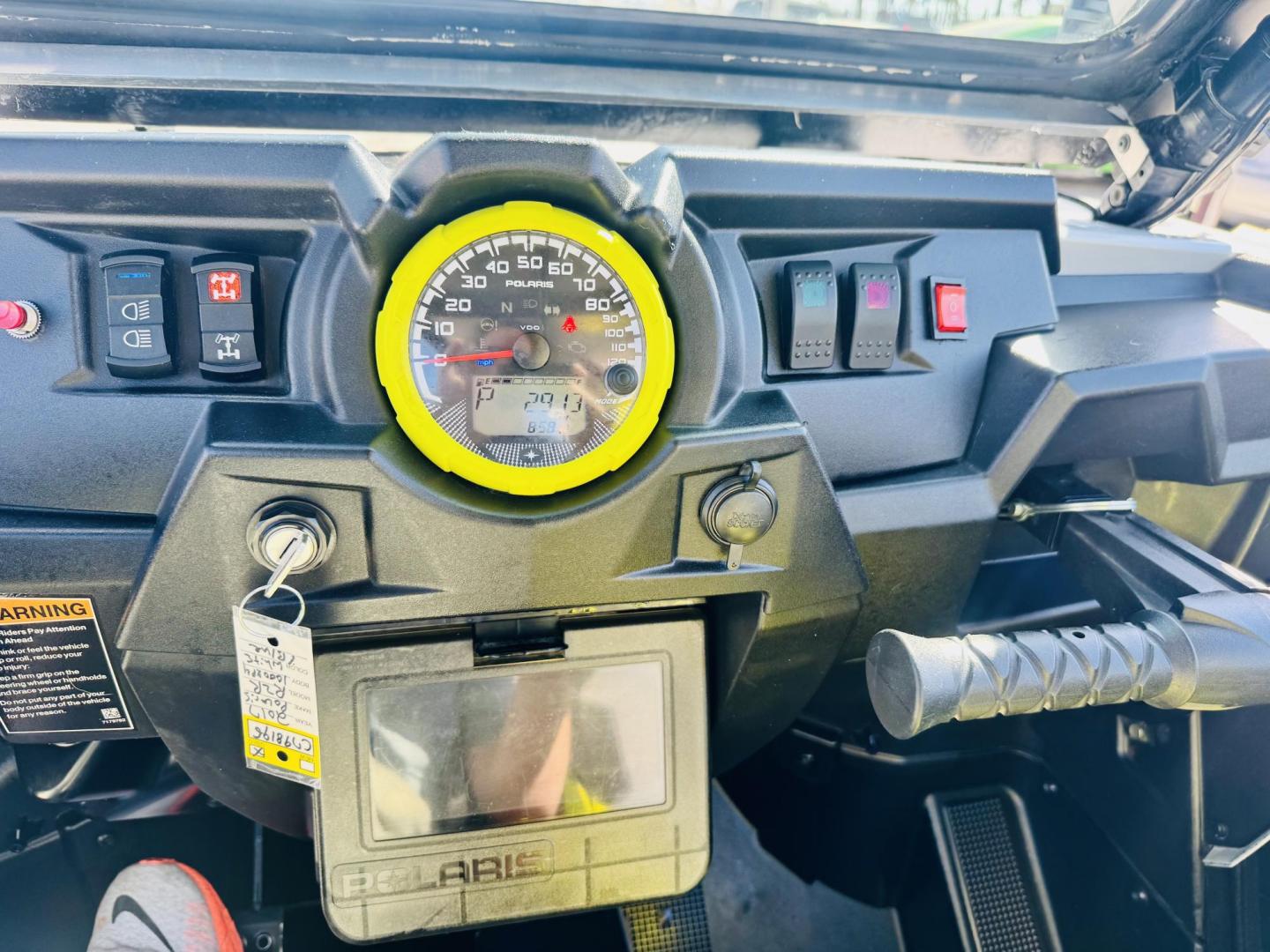 2017 White Polaris RZR XP 4 Turbo EPS - (3NSVFE99XHF) , located at 2190 Hwy 95, Bullhead City, AZ, 86442, (928) 704-0060, 0.000000, 0.000000 - Photo#12