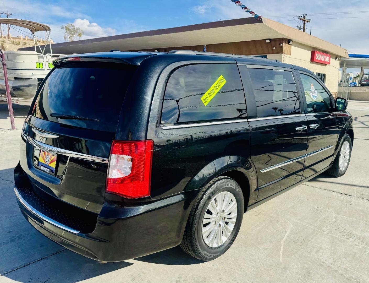 2013 grey Chrysler Town & Country Touring-L (2C4RC1CGXDR) with an 3.6L V6 DOHC 24V engine, 6-Speed Automatic transmission, located at 2190 Hwy 95, Bullhead City, AZ, 86442, (928) 704-0060, 0.000000, 0.000000 - 1 owner . Leather 3 tvs , dvd player . Backup camera . Fully loaded. Power side doors . Power 3 rd row seat . Headphones . Fully loaded . 2 sets of keys owners Manual . Free CARFAX . Free warranty . Arizona van excellent condition. - Photo#1
