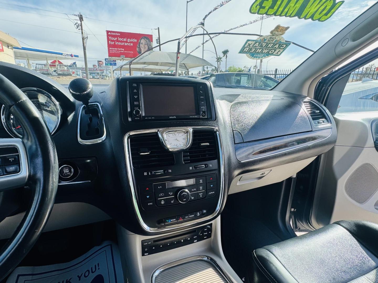 2013 grey Chrysler Town & Country Touring-L (2C4RC1CGXDR) with an 3.6L V6 DOHC 24V engine, 6-Speed Automatic transmission, located at 2190 Hwy 95, Bullhead City, AZ, 86442, (928) 704-0060, 0.000000, 0.000000 - 1 owner . Leather 3 tvs , dvd player . Backup camera . Fully loaded. Power side doors . Power 3 rd row seat . Headphones . Fully loaded . 2 sets of keys owners Manual . Free CARFAX . Free warranty . Arizona van excellent condition. - Photo#14