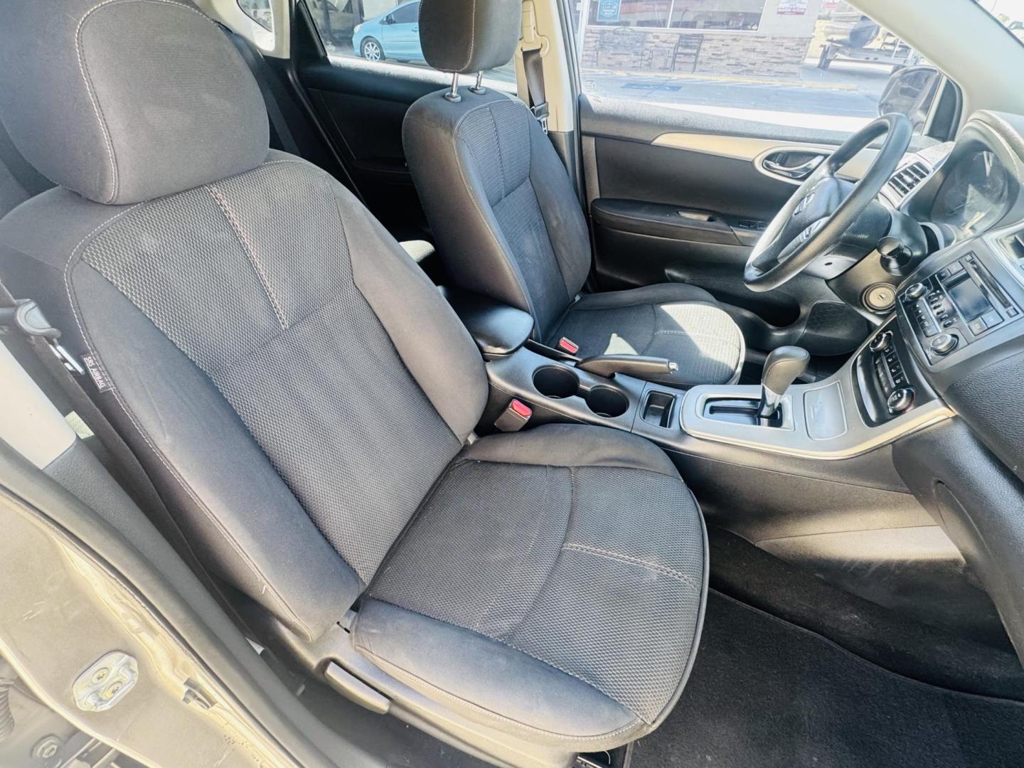 2015 grey Nissan Sentra S , located at 2190 Hwy 95, Bullhead City, AZ, 86442, (928) 704-0060, 0.000000, 0.000000 - 2015 Nissan Sentra S. completely serviced. New tires. In house financing . cold /ac free warranty. Buy Here Pay Here. - Photo#6