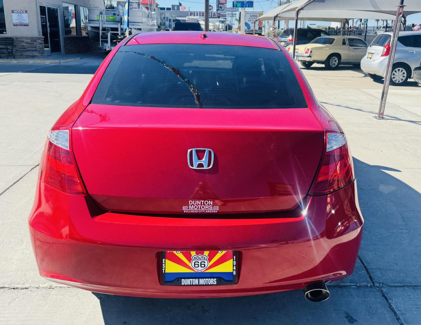2008 Red /black Honda Accord EX-L Coupe AT (1HGCS12888A) with an 2.4L L4 DOHC 16V engine, 5-Speed Automatic Overdrive transmission, located at 2190 Hwy 95, Bullhead City, AZ, 86442, (928) 704-0060, 0.000000, 0.000000 - leather moonroof. completely serviced. free warranty. free carfax. Financing available. automatic trans. - Photo#3