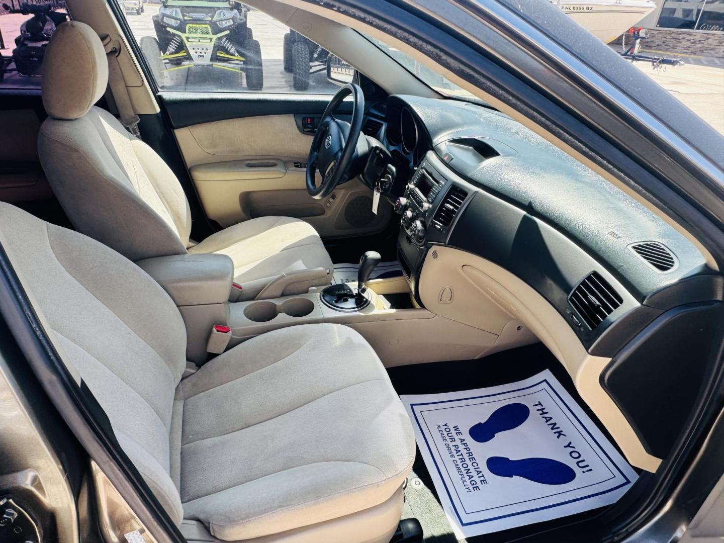 2009 Kia Optima EX (KNAGE228695) with an 2.4L L4 DOHC 16V engine, 4-Speed Automatic transmission, located at 2190 Hwy 95, Bullhead City, AZ, 86442, (928) 704-0060, 0.000000, 0.000000 - Photo#7