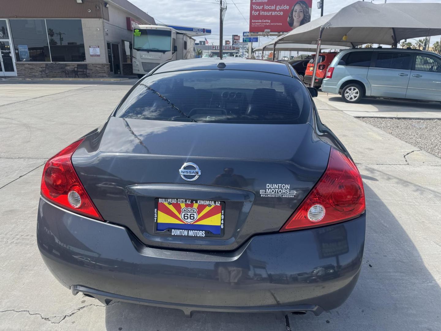 2012 Charcoal Nissan Altima 2.5 S , located at 2190 Hwy 95, Bullhead City, AZ, 86442, (928) 704-0060, 0.000000, 0.000000 - 2012 Nissan Altima 2.5 S . 105k miles .cold as . Leather , moonroof , navigation brand new tires Runs great . Free CARFAX . Free warranty . In house financing available - Photo#2