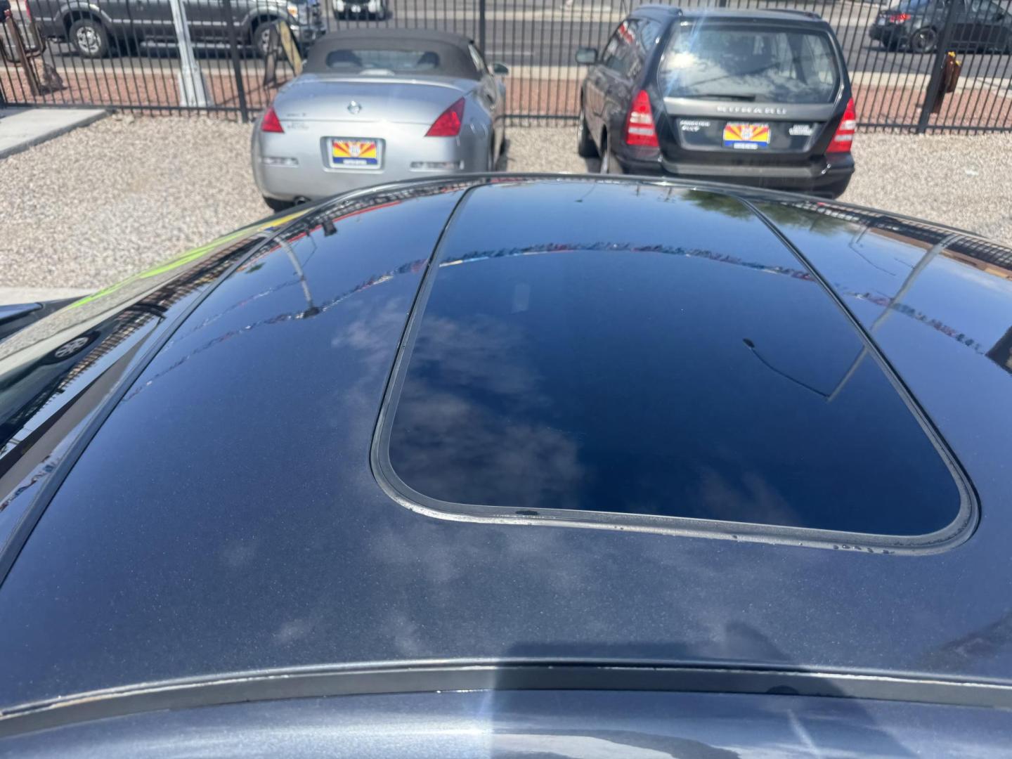 2012 Charcoal Nissan Altima 2.5 S , located at 2190 Hwy 95, Bullhead City, AZ, 86442, (928) 704-0060, 0.000000, 0.000000 - 2012 Nissan Altima 2.5 S . 105k miles .cold as . Leather , moonroof , navigation brand new tires Runs great . Free CARFAX . Free warranty . In house financing available - Photo#4