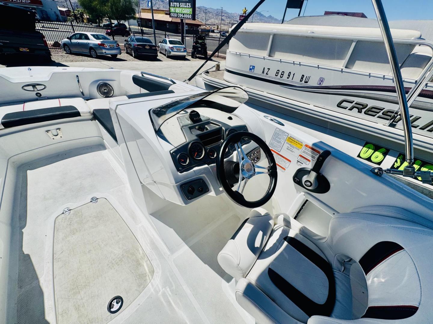 2022 White Tahoe 2150 , located at 2190 Hwy 95, Bullhead City, AZ, 86442, (928) 704-0060, 0.000000, 0.000000 - 1 owner 2022 Tahoe . Super clean custom stereo Bimini top full cover 38 hours . New tires . - Photo#19