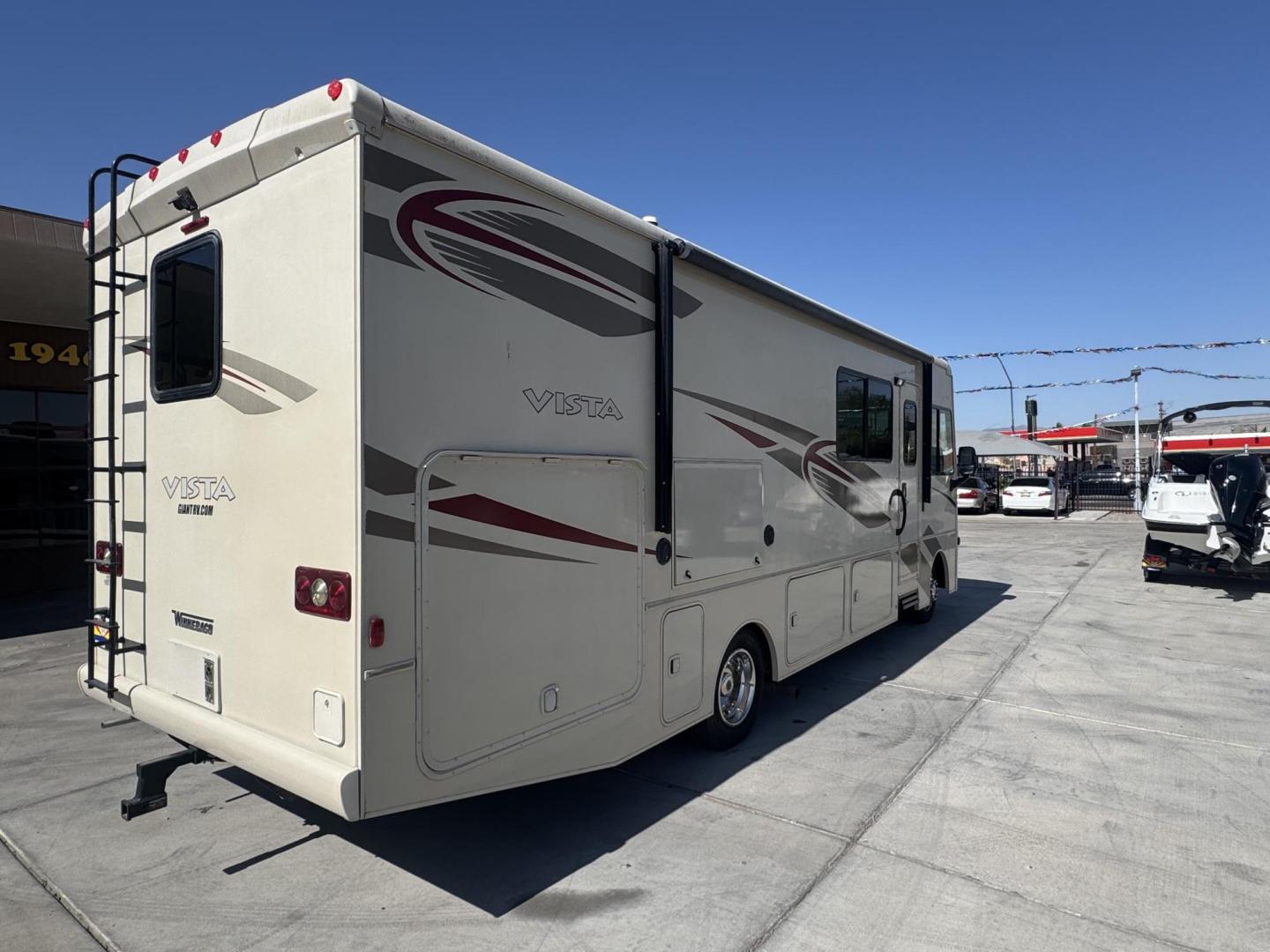 2017 light tan Ford vista 290 VE - (1F65F5DY7H0) with an 6.8L V10 SOHC 30V engine, located at 2190 Hwy 95, Bullhead City, AZ, 86442, (928) 704-0060, 0.000000, 0.000000 - 2017 Winnebago Vista 290 Ve. only 6k miles. 1 full wall slide out. generator. fully loaded. 30Ft in length. Large triton v10 engine on a ford f530 chassis. set up with tow package to tow your vehicle. outdoor kitchen and tv entertainment center. outdoor speakers, bluetooth. Self auto leveling packa - Photo#6
