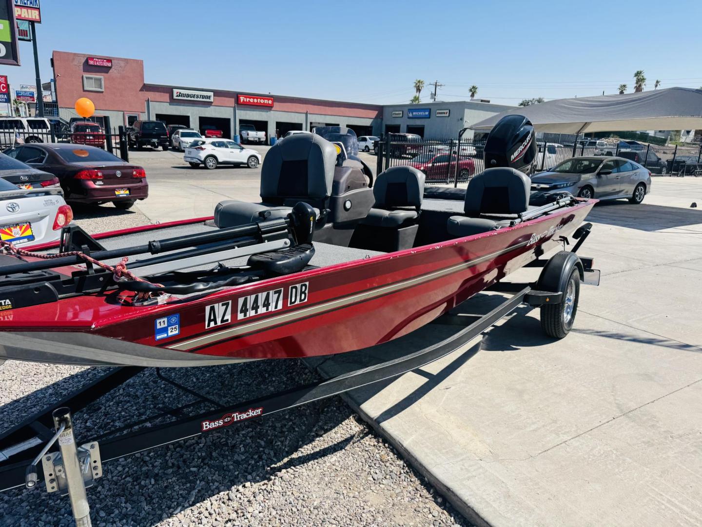 2022 Red Tracker Marine Bass tracker classic XL , located at 2190 Hwy 95, Bullhead City, AZ, 86442, (928) 704-0060, 0.000000, 0.000000 - On consignment. 2022 Bass tracker Classic XL. 16ft. 50 mercury 4 stroke engine. livewell . bimini top. pole holder. fish finder, trolling motor. Runs great. less than 50hours on it. Free and clear title. great running fishing boat with trailer. - Photo#4