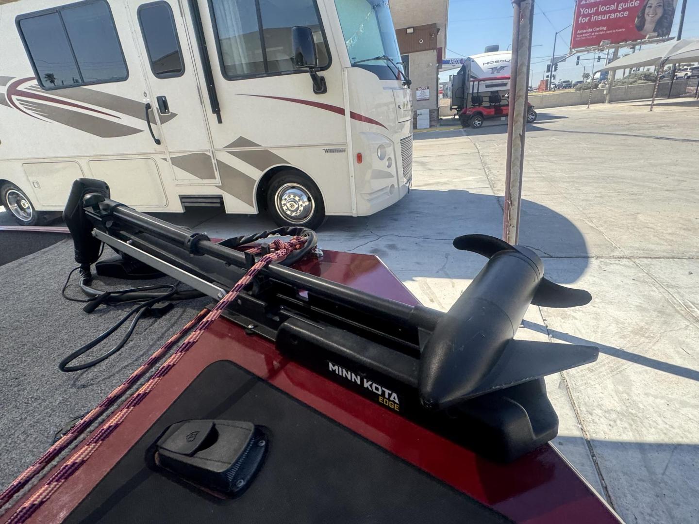 2022 Red Tracker Marine Bass tracker classic XL , located at 2190 Hwy 95, Bullhead City, AZ, 86442, (928) 704-0060, 0.000000, 0.000000 - On consignment. 2022 Bass tracker Classic XL. 16ft. 50 mercury 4 stroke engine. livewell . bimini top. pole holder. fish finder, trolling motor. Runs great. less than 50hours on it. Free and clear title. great running fishing boat with trailer. - Photo#5