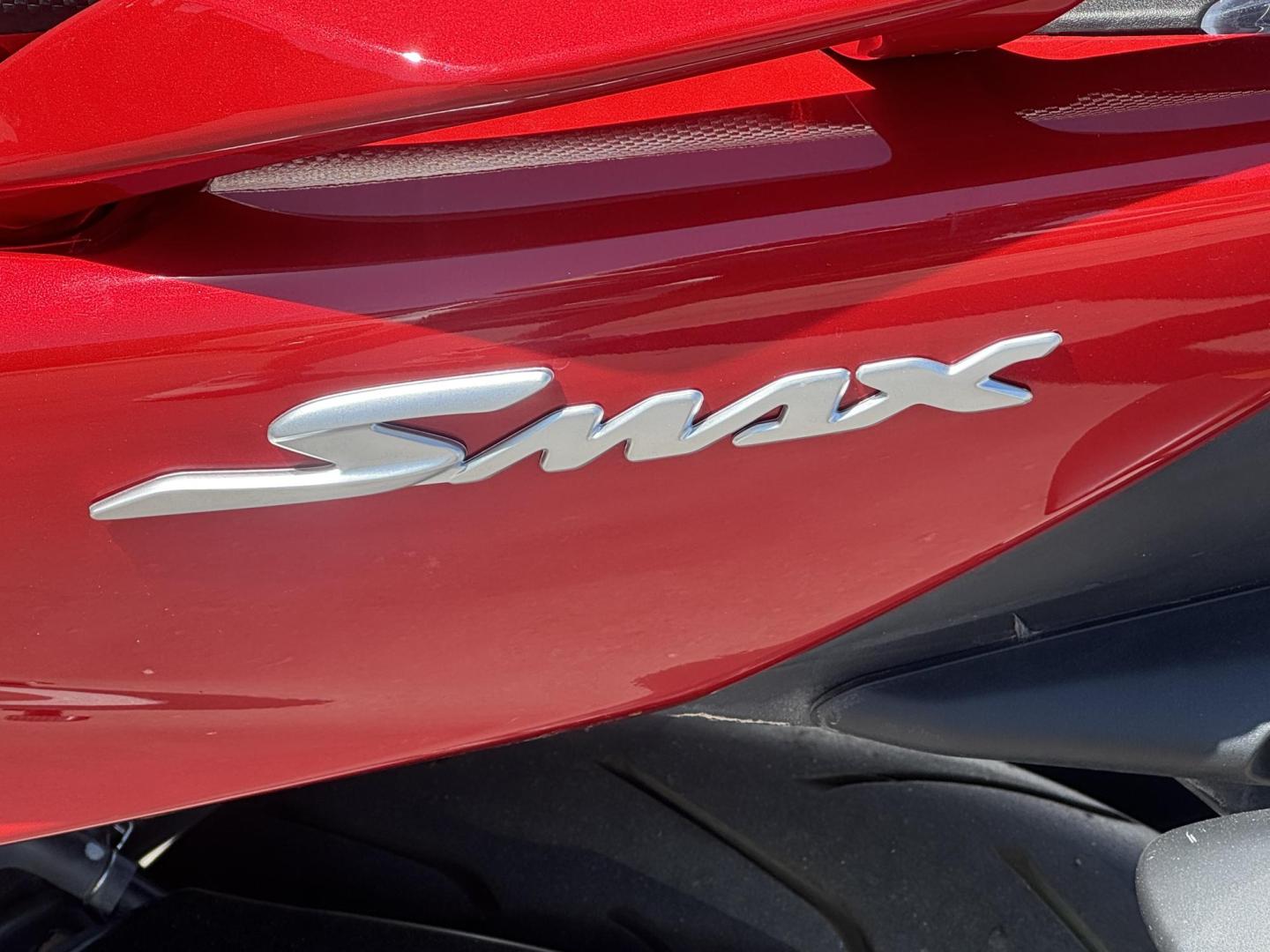 2019 Red Yamaha XC155 - (RKRSG36Y9KA) with an 155CC engine, located at 119 E Andy Devine Ave., Kingman, AZ, 86401, (928) 753-1946, 0.000000, 0.000000 - 2019 YAMAHA XC155. 1 OWNER . ONLY 249 MILES. STREET LEGAL. SUPER CLEAN , ALWAYS GARAGED. The 2019 Yamaha SMAX (model code XC155) is a 155cc, fuel-injected, four-stroke, liquid-cooled scooter with an automatic CVT transmission. It features hydraulic disc brakes, 13-inch wheels, and a lightweight, rig - Photo#9