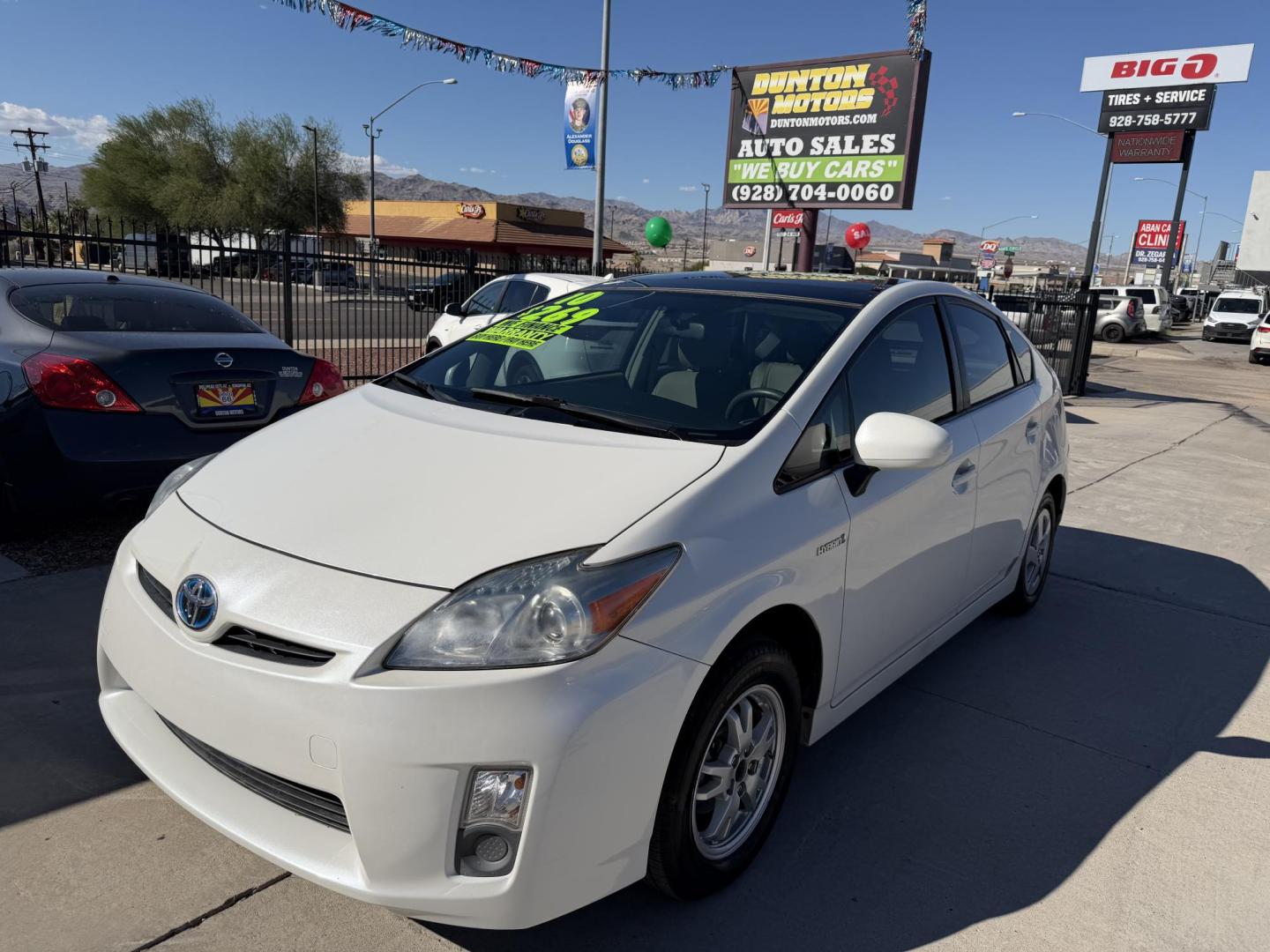 2010 White Toyota Prius Prius II (JTDKN3DU7A0) with an 1.8L L4 DOHC 16V engine, Continuously Variable Transmisson transmission, located at 2190 Hwy 95, Bullhead City, AZ, 86442, (928) 704-0060, 0.000000, 0.000000 - 1 owner. super clean. free carfax. free warranty. over 45 MPG. - Photo#1