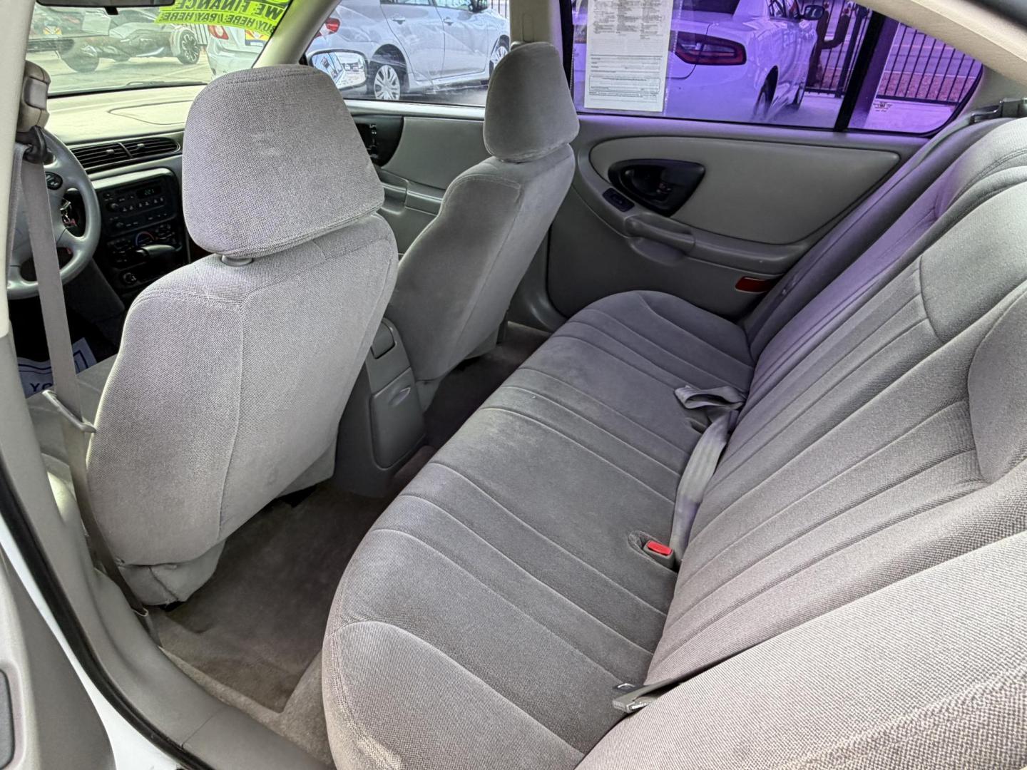 2003 White Chevrolet Malibu Base (1G1ND52J73M) with an 3.1L V6 OHV 12V engine, 4-Speed Automatic Overdrive transmission, located at 2190 Hwy 95, Bullhead City, AZ, 86442, (928) 704-0060, 0.000000, 0.000000 - in house financing available. - Photo#5