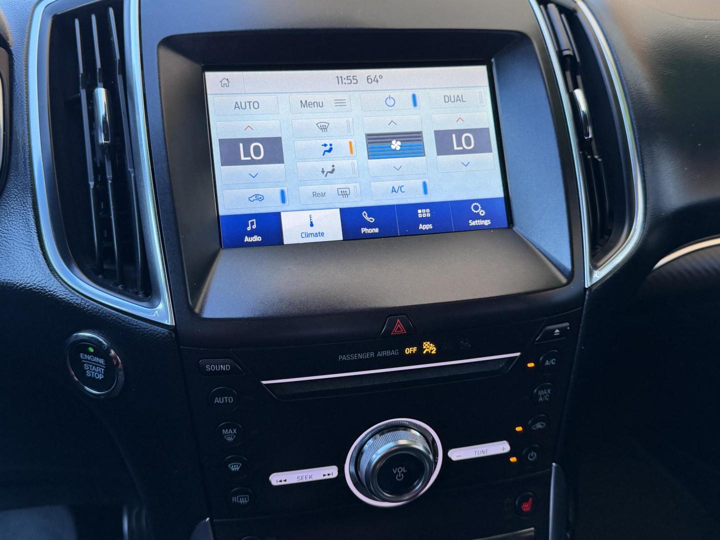 2019 Blue metallic /black Ford Edge Sport AWD (2FMPK4AP2KB) with an 2.7L V6 DOCH 24V engine, 6A transmission, located at 2190 Hwy 95, Bullhead City, AZ, 86442, (928) 704-0060, 0.000000, 0.000000 - 2019 Ford Edge. All wheel drive. 1 owner. only 74k miles. Elderly owned. Fully loaded. leather, moonroof, heater and cooled seats. backup camera, free carfax, free warranty. custom front sports bra , seat covers, dash matt. this customer took excellent care of this super clean great running SUV. own - Photo#7