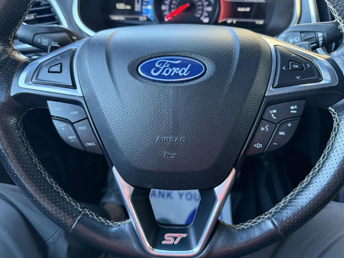 2019 Blue metallic /black Ford Edge Sport AWD (2FMPK4AP2KB) with an 2.7L V6 DOCH 24V engine, 6A transmission, located at 2190 Hwy 95, Bullhead City, AZ, 86442, (928) 704-0060, 0.000000, 0.000000 - 2019 Ford Edge. All wheel drive. 1 owner. only 74k miles. Elderly owned. Fully loaded. leather, moonroof, heater and cooled seats. backup camera, free carfax, free warranty. custom front sports bra , seat covers, dash matt. this customer took excellent care of this super clean great running SUV. own - Photo#9