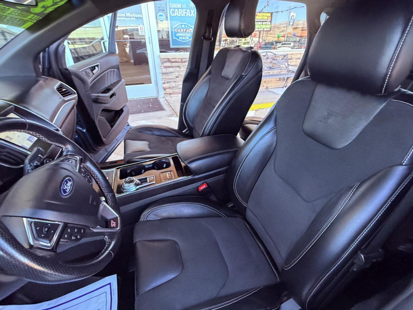 2019 Blue metallic /black Ford Edge Sport AWD (2FMPK4AP2KB) with an 2.7L V6 DOCH 24V engine, 6A transmission, located at 2190 Hwy 95, Bullhead City, AZ, 86442, (928) 704-0060, 0.000000, 0.000000 - 2019 Ford Edge. All wheel drive. 1 owner. only 74k miles. Elderly owned. Fully loaded. leather, moonroof, heater and cooled seats. backup camera, free carfax, free warranty. custom front sports bra , seat covers, dash matt. this customer took excellent care of this super clean great running SUV. own - Photo#15