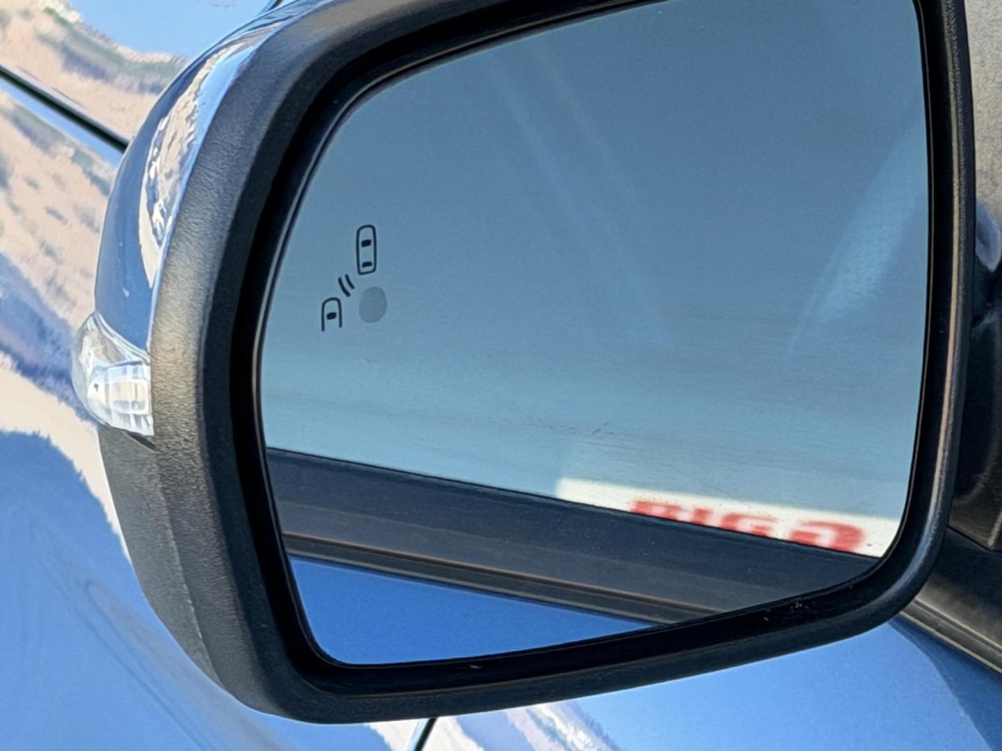 2019 Blue metallic /black Ford Edge Sport AWD (2FMPK4AP2KB) with an 2.7L V6 DOCH 24V engine, 6A transmission, located at 2190 Hwy 95, Bullhead City, AZ, 86442, (928) 704-0060, 0.000000, 0.000000 - 2019 Ford Edge. All wheel drive. 1 owner. only 74k miles. Elderly owned. Fully loaded. leather, moonroof, heater and cooled seats. backup camera, free carfax, free warranty. custom front sports bra , seat covers, dash matt. this customer took excellent care of this super clean great running SUV. own - Photo#30