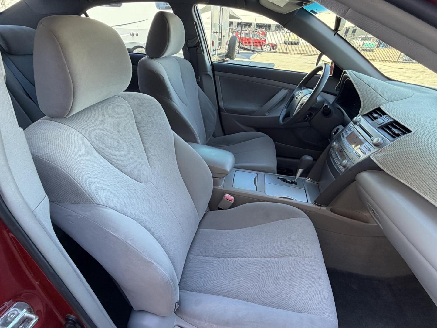 2010 Red /grey Toyota Camry Hybrid Sedan (4T1BB3EK9AU) with an 2.4L L4 DOHC 16V HYBRID engine, located at 2190 Hwy 95, Bullhead City, AZ, 86442, (928) 704-0060, 0.000000, 0.000000 - Photo#10
