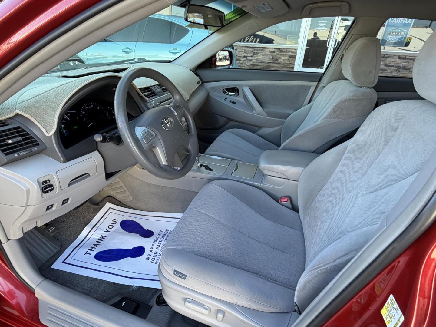 2010 Red /grey Toyota Camry Hybrid Sedan (4T1BB3EK9AU) with an 2.4L L4 DOHC 16V HYBRID engine, located at 2190 Hwy 95, Bullhead City, AZ, 86442, (928) 704-0060, 0.000000, 0.000000 - Photo#12