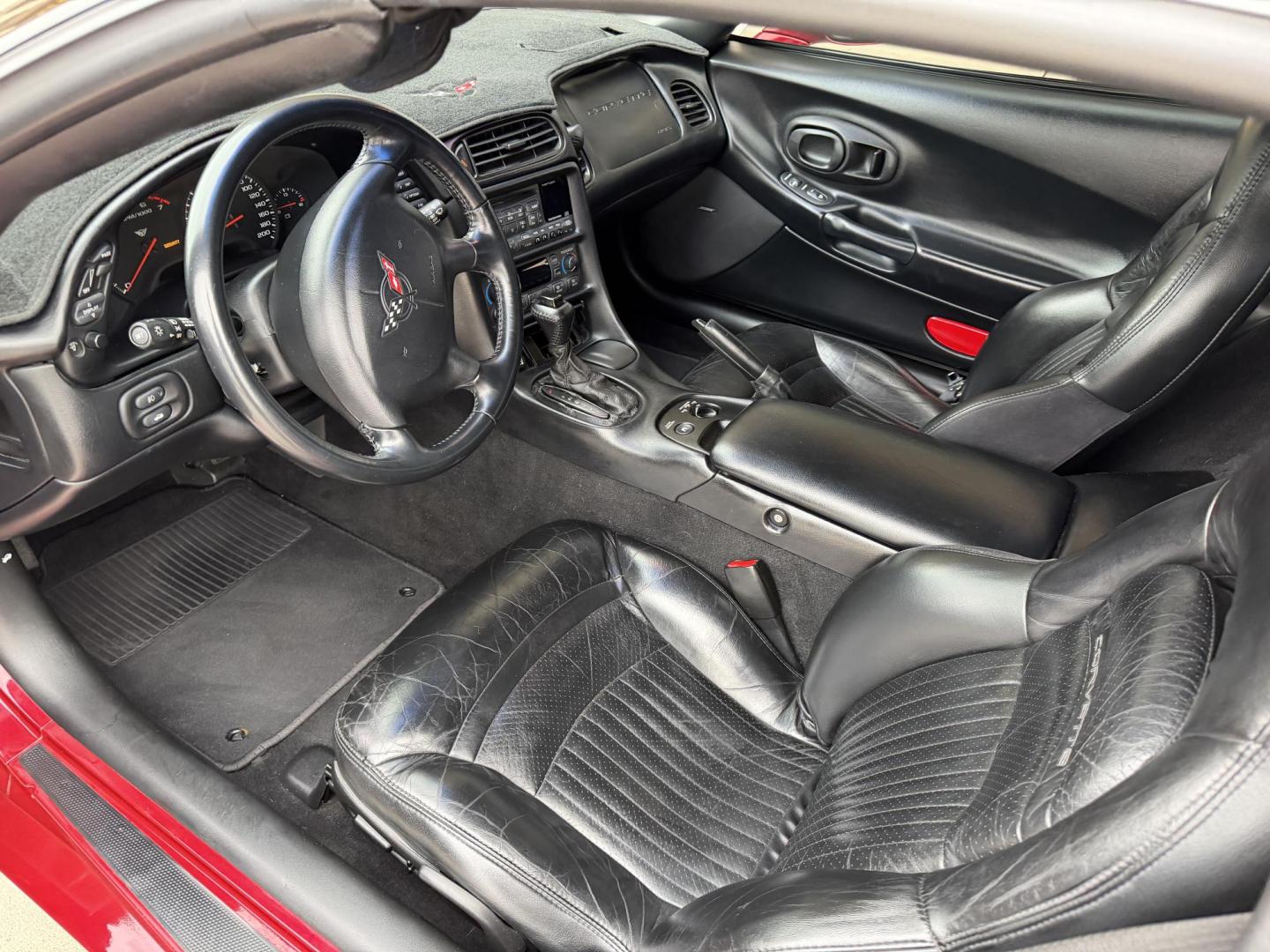 2000 Red /black Chevrolet Corvette Coupe (1G1YY22G5Y5) with an 5.7L V8 OHV 16V engine, located at 2190 Hwy 95, Bullhead City, AZ, 86442, (928) 704-0060, 0.000000, 0.000000 - super super super clean. 2000 Chevrolet Corvette. 2000 automatic. coupe. lots of extras, custom exhaust. 12 disc cd changer, corvette custom cover. Always garaged. custom calipers painted to match. Arizona title. On consignment. - Photo#13