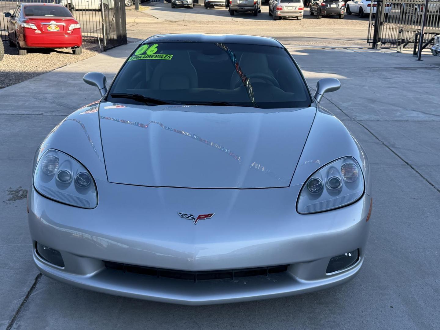 2006 Silver /black Chevrolet Corvette Coupe (1G1YY26U465) with an 6.0L V8 OHV 16V engine, located at 2190 Hwy 95, Bullhead City, AZ, 86442, (928) 704-0060, 0.000000, 0.000000 - on consignment . free and clear Arizona title. super clean . clean carfax. Only 48k miles. automatic trans. glass panel top. 2006 corvette coupe - Photo#1